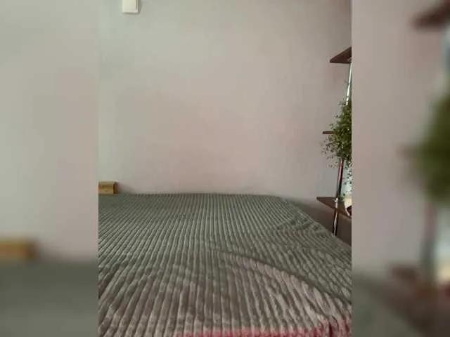 BongaCams Saliss1 is Freechat Saliss1 — attention to me, compliments, caring, funny conversations